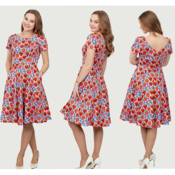 EVA ROSE Strawberry Print Dres - Picture 2 of 11